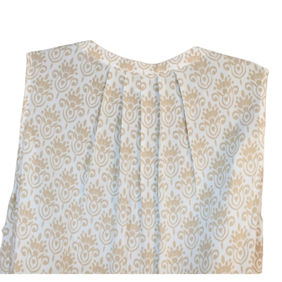 Crown Ivy Woman's tank top with button front V-neck Crown - Picture 5 of 10